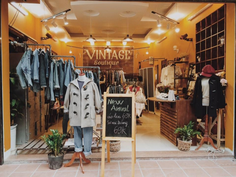 Thiết kế nội thất cửa hàng quần áo phong cách Vintage